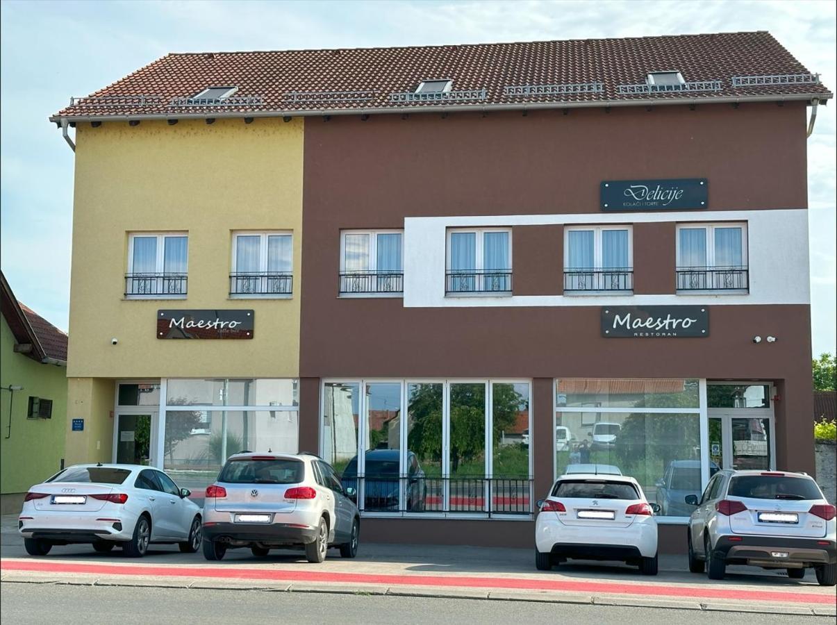 Maestro - Rooms & Restaurant Vukovar Exterior foto